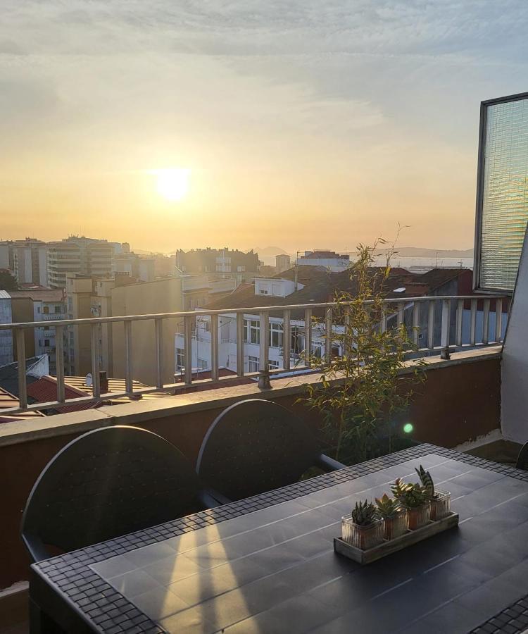 דירות ויגו Atico Con Terraza מראה חיצוני תמונה
